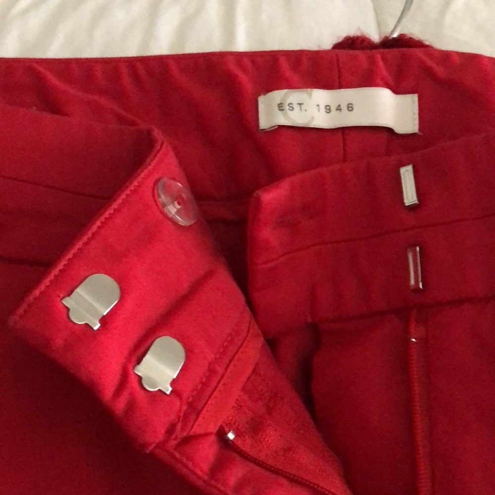 Red Crop Capri Pants in excellent condition! - Picture 8 of 8